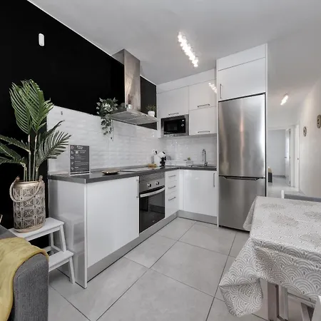 Infinity コスタ・テギセ